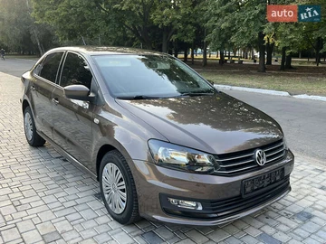 Авто Volkswagen Polo 2018 № 7917373