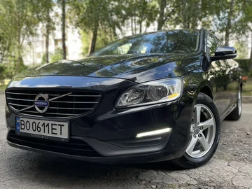 Авто Volvo V60 2014 № 7917391
