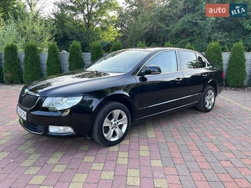 Авто Skoda Superb 2010 № 7917461