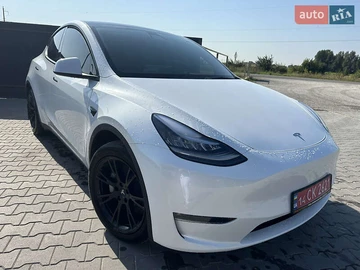 Авто Tesla Model Y 2023 № 7917467