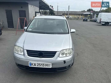 Авто Volkswagen Touran 2003 № 7917536