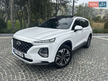 Авто Hyundai Santa Fe 2018 № 7917686
