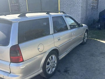 Авто Opel Vectra 2000 № 7917699
