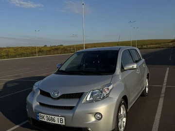 Авто Toyota Urban Cruiser 2009 № 7917757