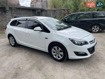 Авто Opel Astra 2013 № 7917768