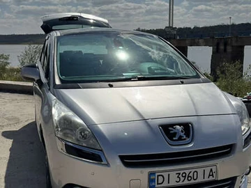 Авто Peugeot 5008 2010 № 7917776
