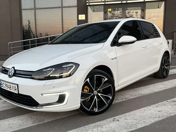 Авто Volkswagen E-Golf 2018 № 7917826