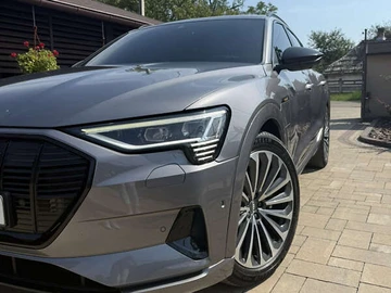 Авто Audi E-Tron 2019 № 7917886