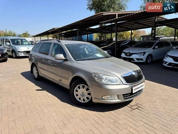 Авто Skoda Octavia 2010 № 7918018
