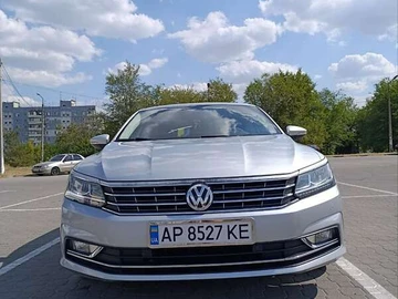 Авто Volkswagen Passat 2018 № 7918094