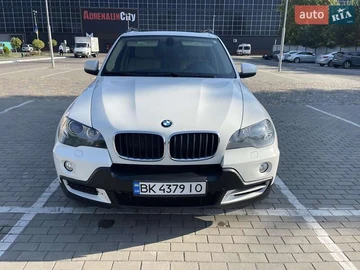 Авто BMW X5 2010 № 7918096