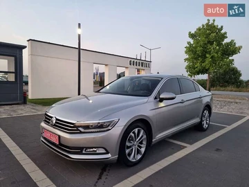 Авто Volkswagen Passat 2016 № 7918104