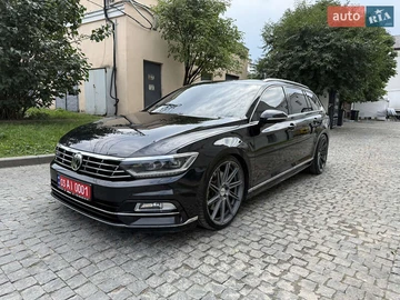 Авто Volkswagen Passat 2016 № 7918116