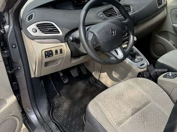 Авто Renault Grand Scenic 2011 № 7918292