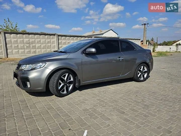 Авто KIA Cerato 2011 № 7918354