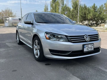 Авто Volkswagen Passat 2013 № 7918389