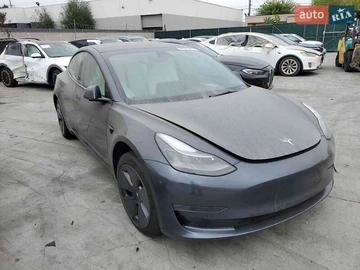 Авто Tesla Model 3 2021 № 7918463