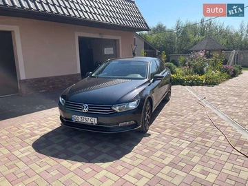 Авто Volkswagen Passat 2018 № 7918490
