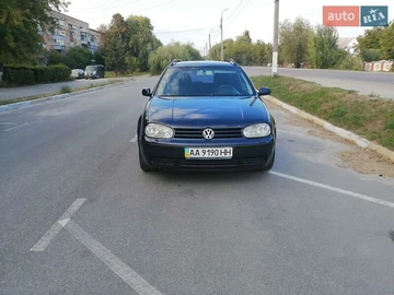 Авто Volkswagen Golf 2003 № 7918602