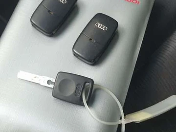 Авто Audi A4 1999 № 7918617