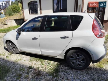 Авто Renault Scenic 2011 № 7918650