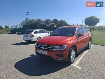 Авто Volkswagen Tiguan 2018 № 7918885