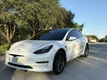 Авто Tesla Model 3 2021 № 7918921