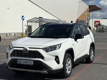 Авто Toyota Rav4 2021 № 7918960