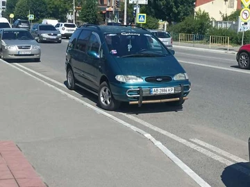 Авто Ford Galaxy 2000 № 7919017