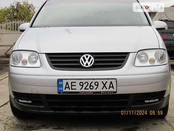 Авто Volkswagen Touran 2005 № 7919085