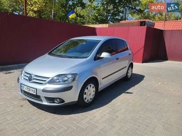 Авто Volkswagen Golf Plus 2005 № 7919095