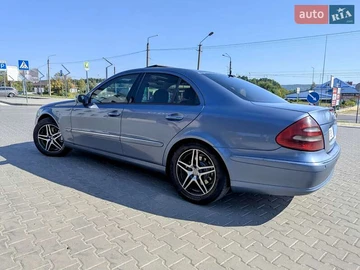 Авто Mercedes E-Class 2004 № 7919109