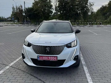 Авто Peugeot 2008 2021 № 7919304