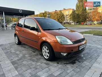 Авто Ford Fiesta 2003 № 7919471