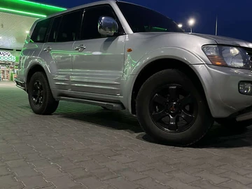 Авто Mitsubishi Pajero Wagon 2002 № 7919610
