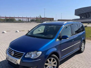 Авто Volkswagen Touran 2008 № 7919628