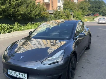 Авто Tesla Model 3 2019 № 7919826