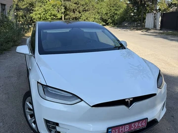 Авто Tesla Model X 2017 № 7919858