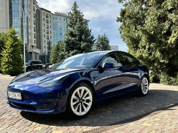 Авто Tesla Model 3 2022 № 7919861