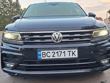 Авто Volkswagen Tiguan 2019 № 7919921