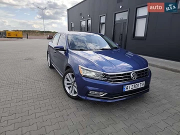 Авто Volkswagen Passat 2017 № 7919943