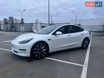 Авто Tesla Model 3 2022 № 7919950