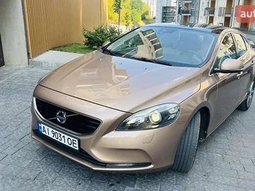 Авто Volvo V40 2016 № 7919989