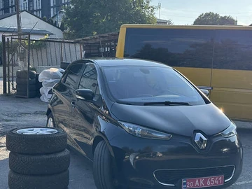 Авто Renault Zoe 2014 № 7920039
