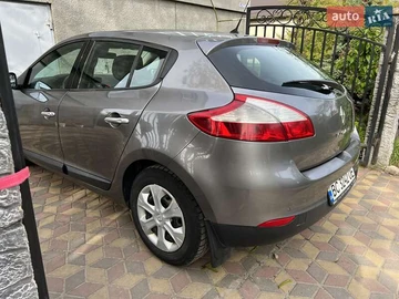 Авто Renault Megane 2010 № 7920141