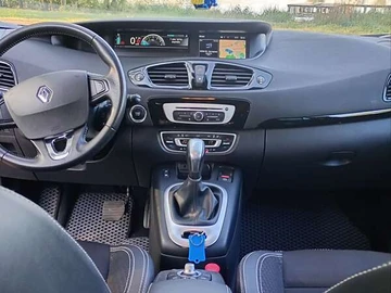 Авто Renault Scenic 2015 № 7920234