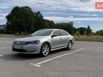Авто Volkswagen Passat 2012 № 7920240