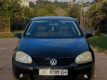 Авто Volkswagen Golf 2004 № 7920435