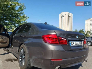 Авто BMW 5 Series 2012 № 7920518