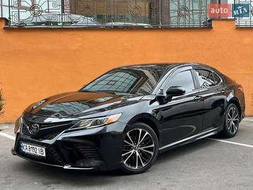 Авто Toyota Camry 2018 № 7920554